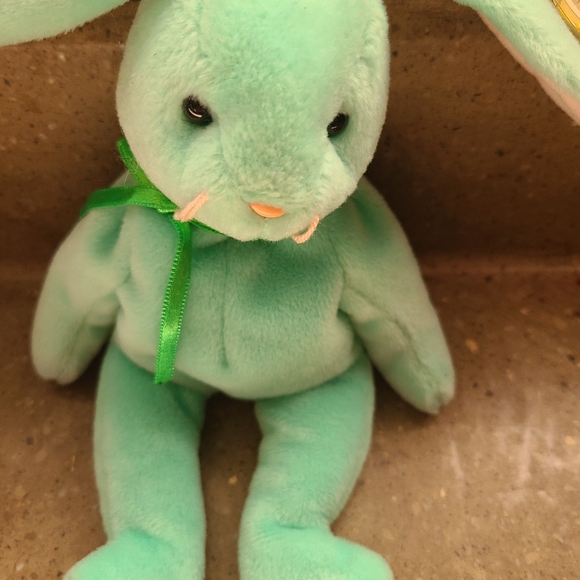 Extremely Rare 1996 Ty Beanie Baby Hippity Mint Green Bunny Rabbit Plush Toy - Picture 3 of 7